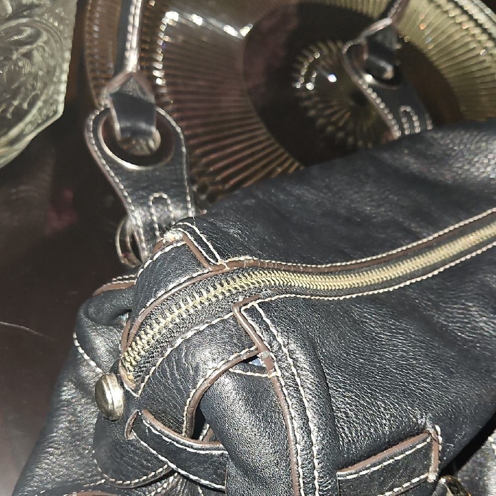b. makowsky Black Leather Shoulder Bag, Heavy Silver Hardware&White Stitching - Picture 10 of 16
